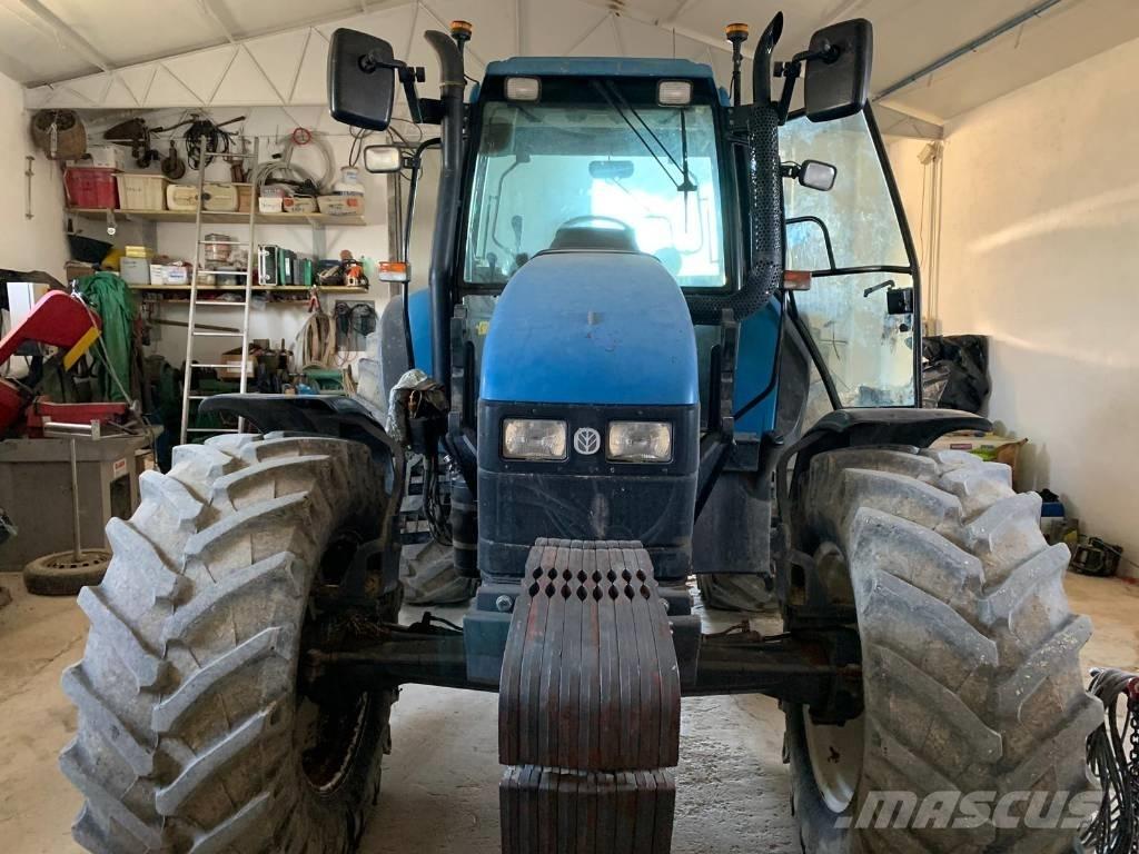 New Holland TS 115 Traktorit