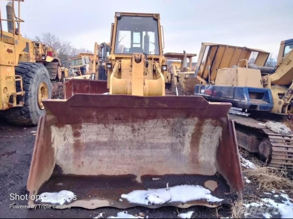 CAT 963 Telakuormaajat