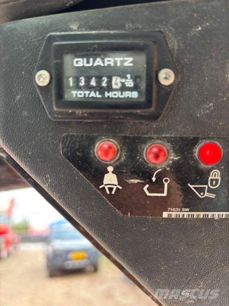 Bobcat S 70 Liukuohjatut kuormaajat