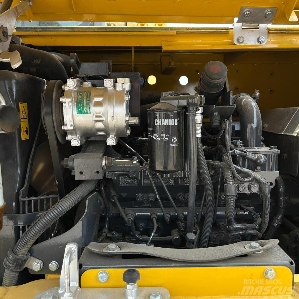 Komatsu 70-8 Telakaivukoneet