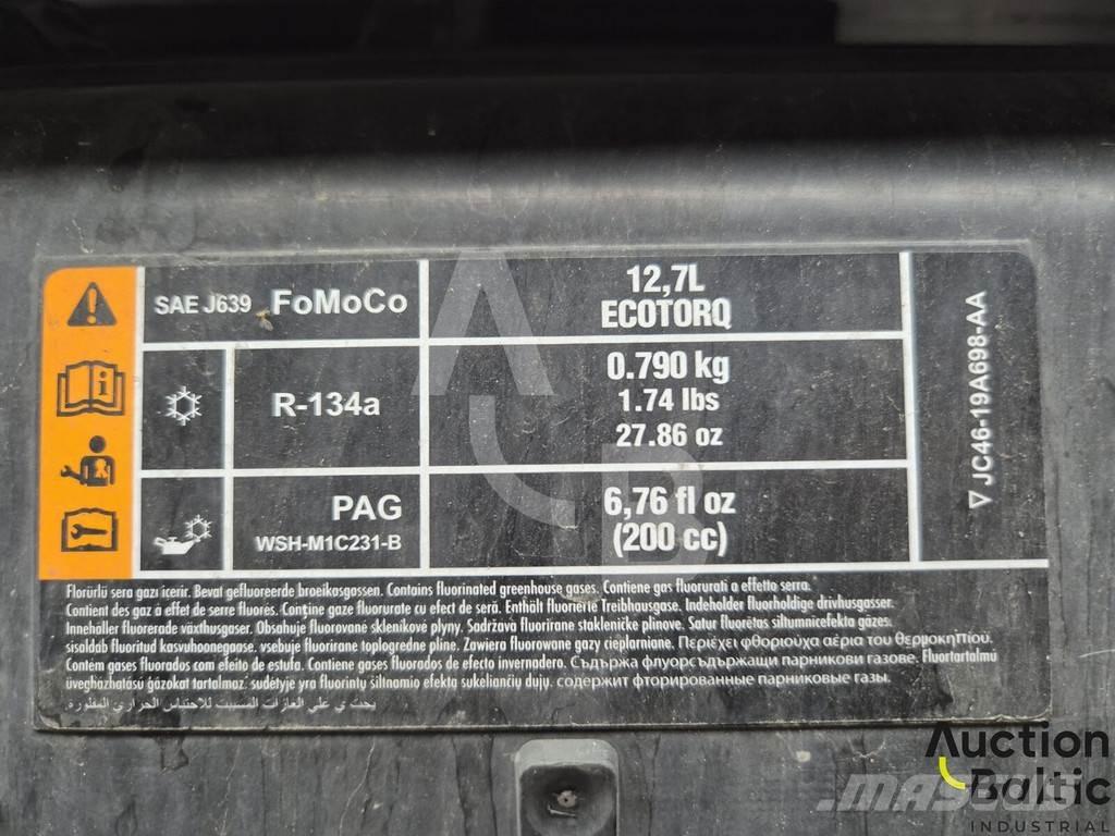 Ford F-MAX Vetopöytäautot