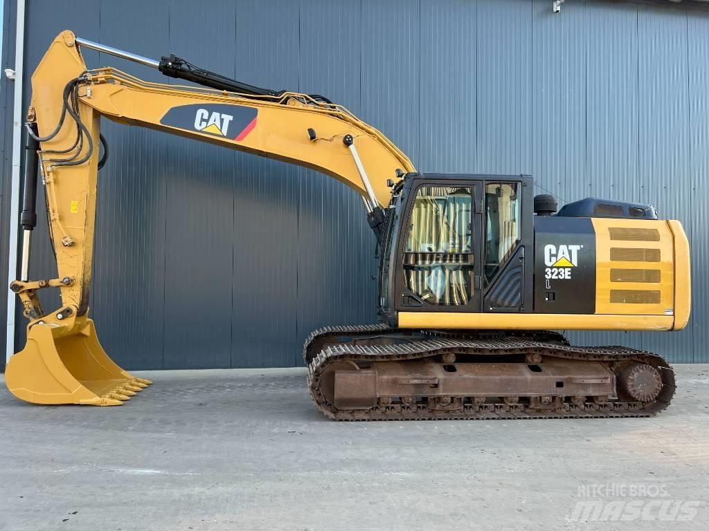 CAT 323E L Telakaivukoneet