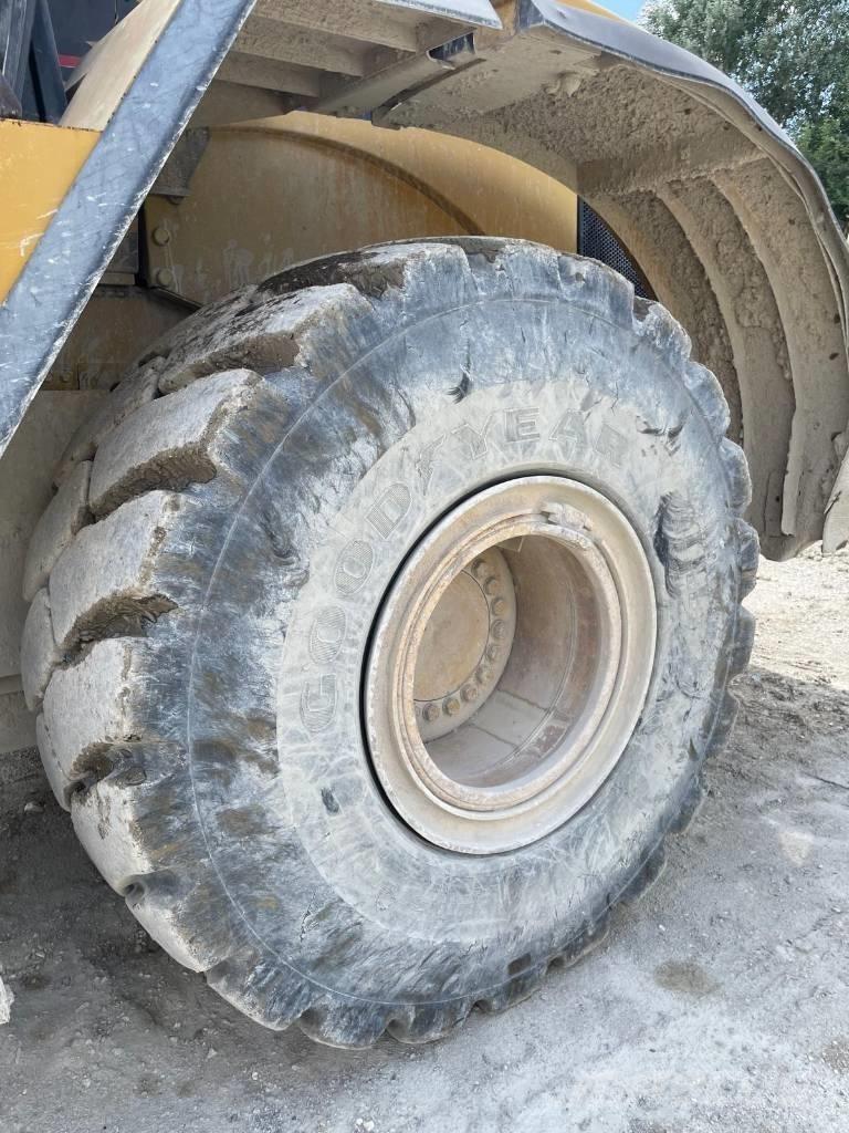 CAT 966 G Pyöräkuormaajat