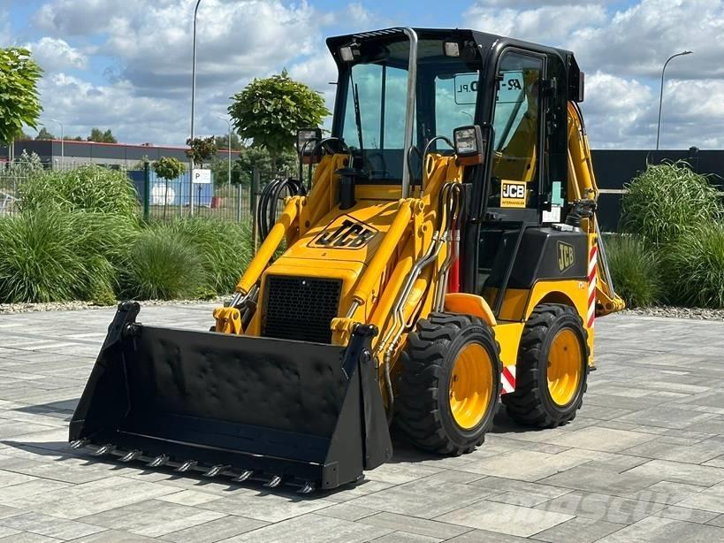 JCB 1 CX Kaivurikuormaajat