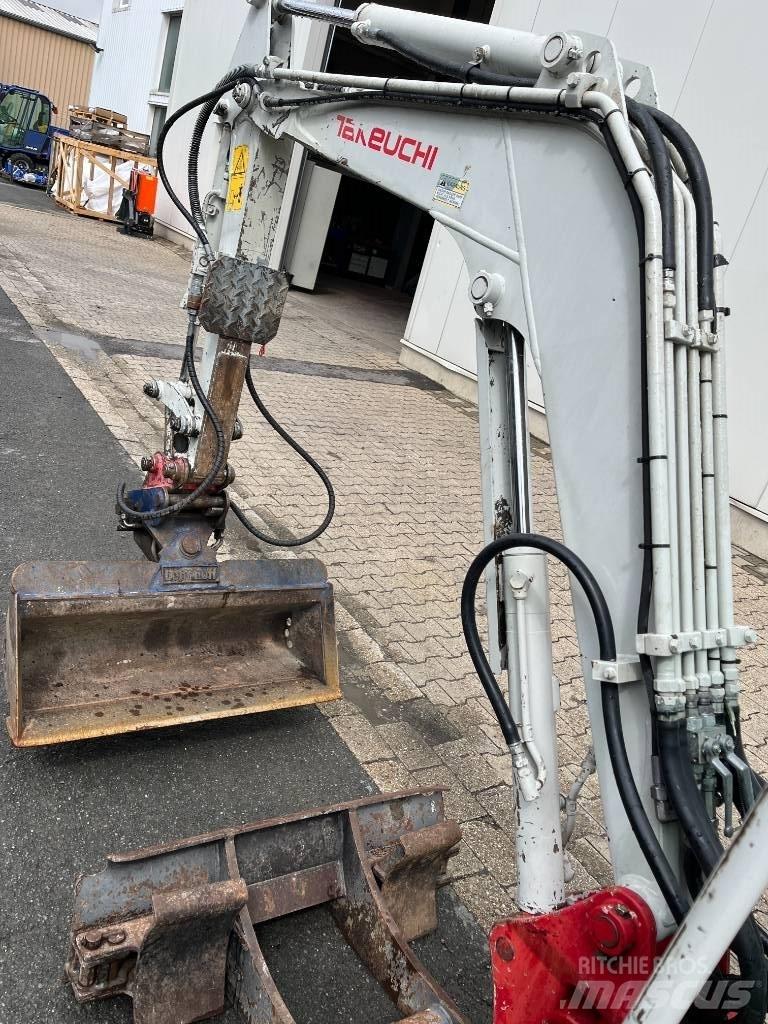 Takeuchi TB 219 A Minikaivukoneet < 7t