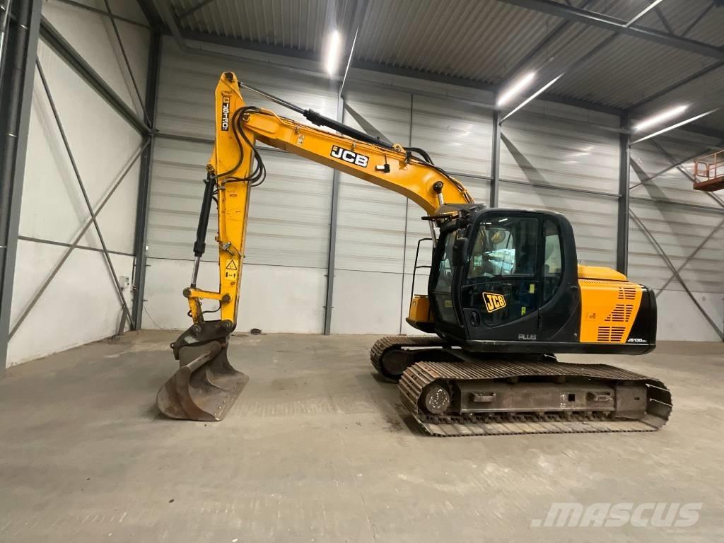 JCB JS 130 LC 4F Telakaivukoneet