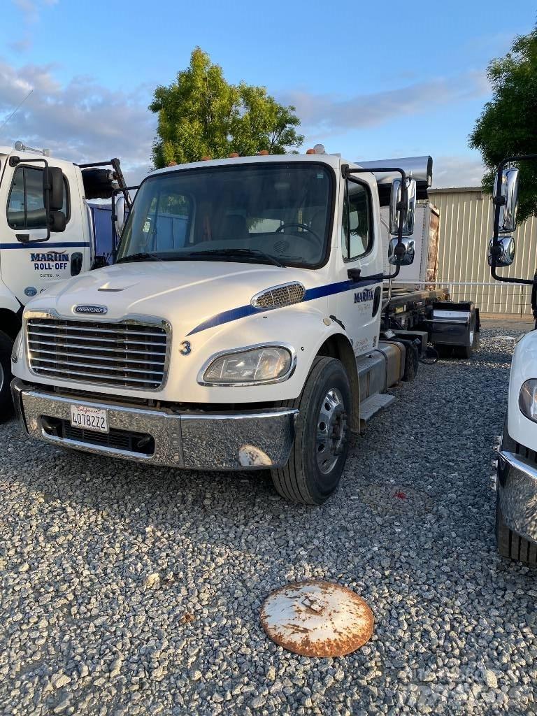 Freightliner CB Vaihtolava-autot