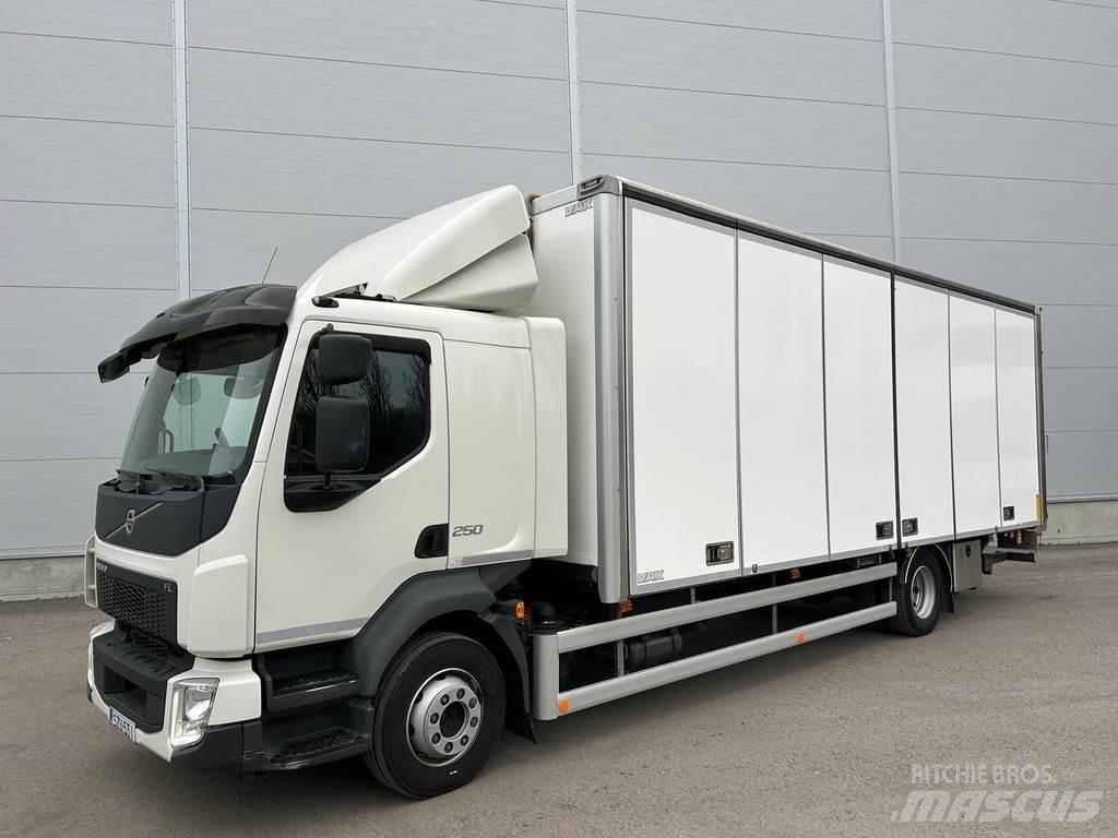 Volvo FL Umpikorikuorma-autot