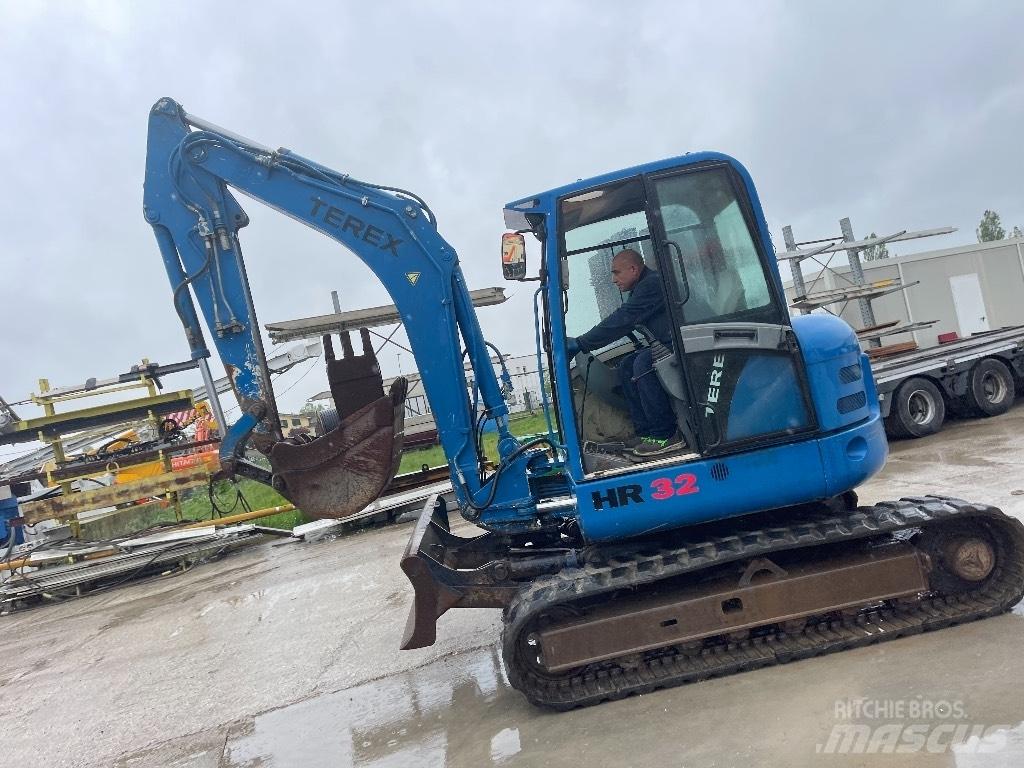 Terex HR 32 Midikaivukoneet 7t - 12t