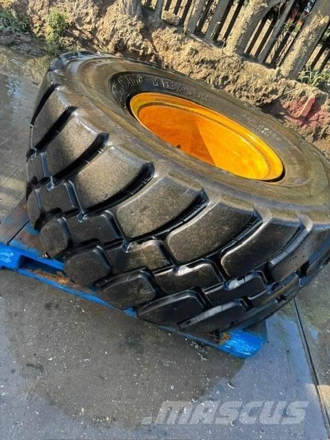 Goodyear Industrial Renkaat ja vanteet