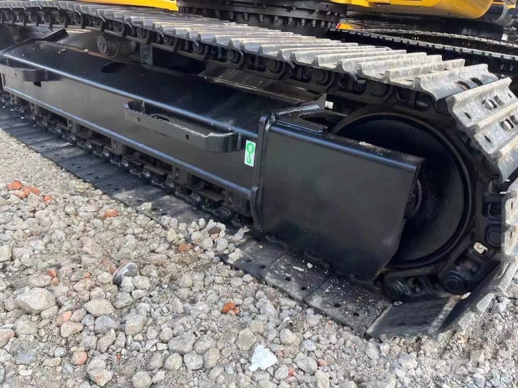 CAT 313 Telakaivukoneet