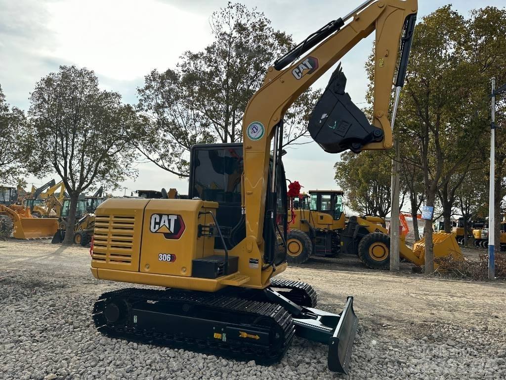 CAT 306E Minikaivukoneet < 7t