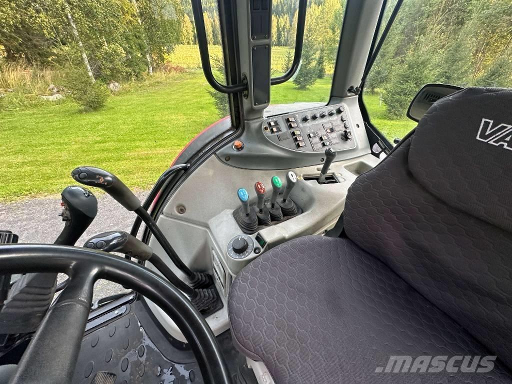 Valtra N 111 HiTech Traktorit