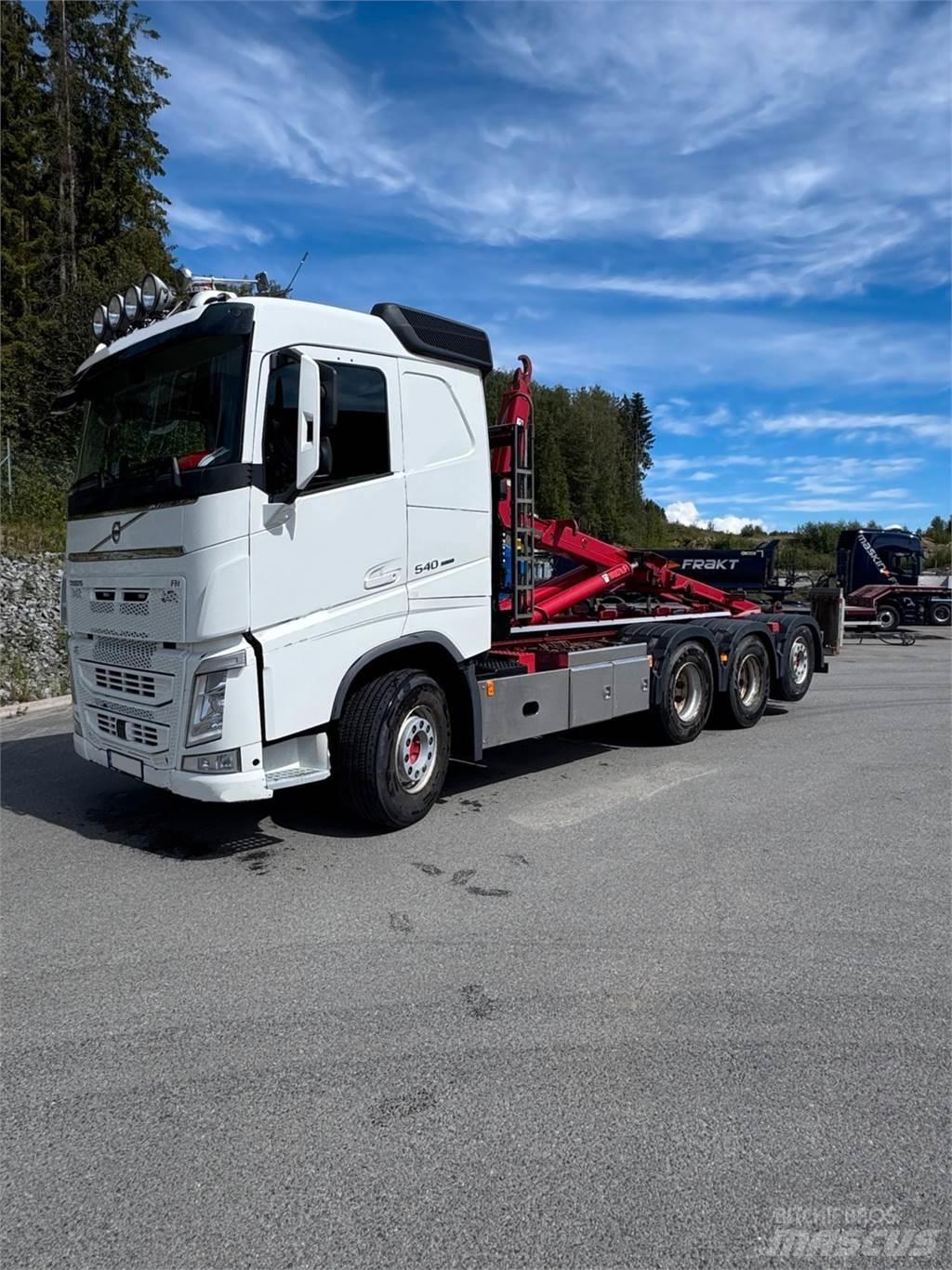 Volvo FH 540 8X4 Koukkulava kuorma-autot