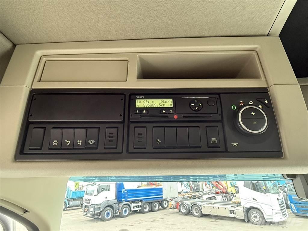 Volvo FH 540 8X4 Koukkulava kuorma-autot
