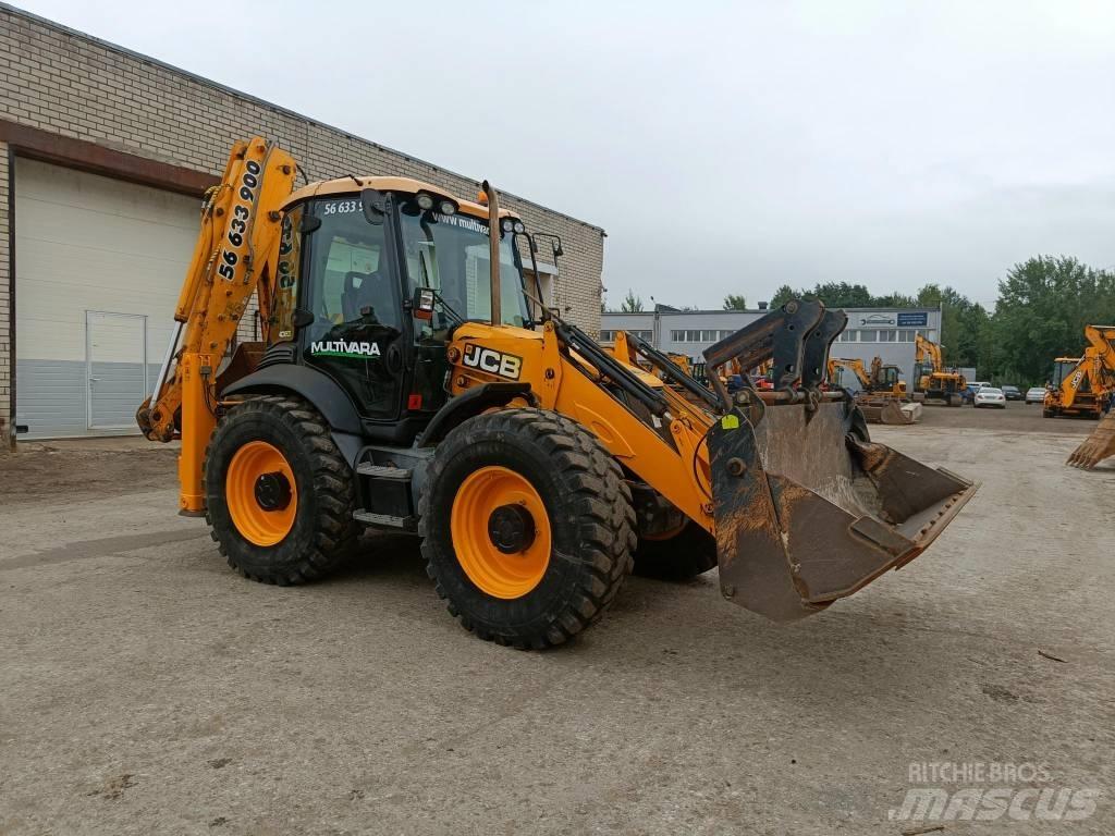 JCB 4 CX Kaivurikuormaajat