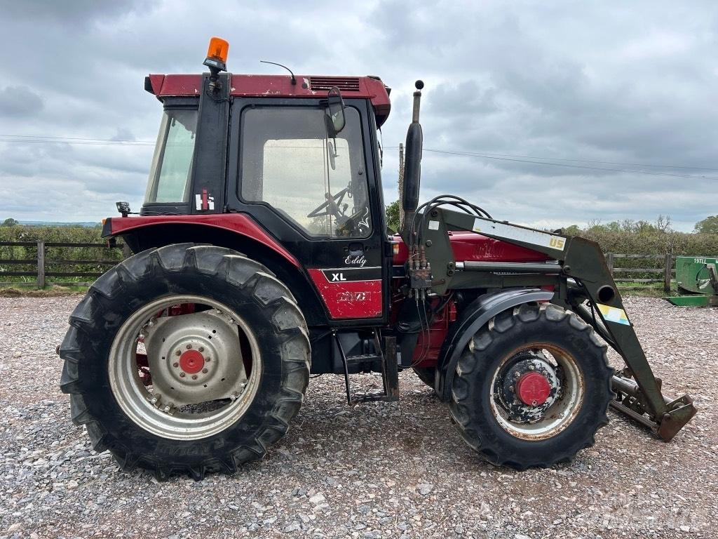 Case IH 995XL Traktorit
