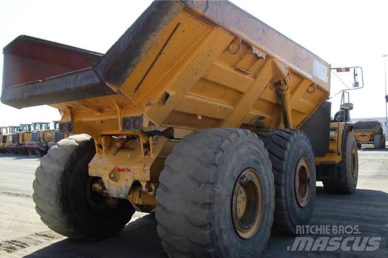 Bell B40D Dumpperit
