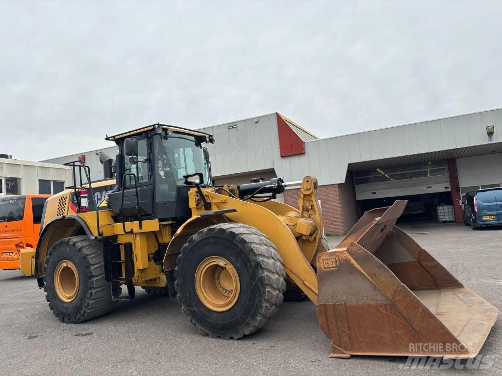 CAT 966 K Pyöräkuormaajat