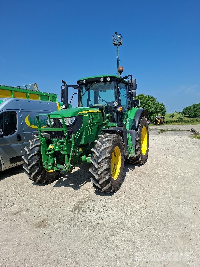 John Deere 6110M Traktorit