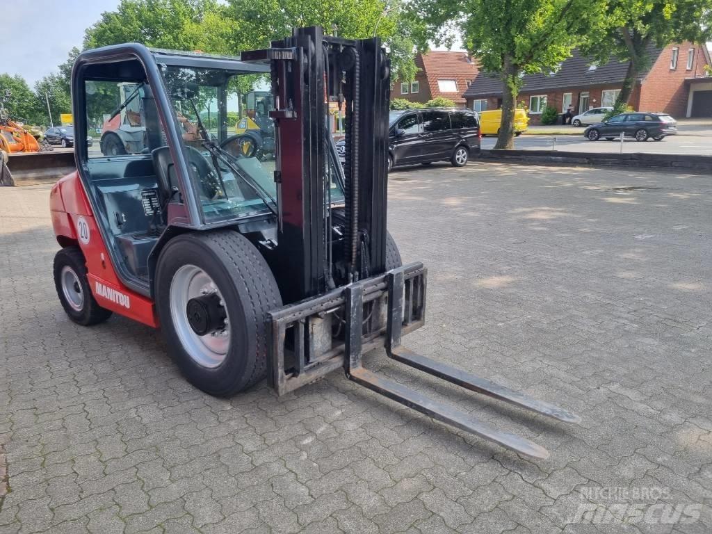 Manitou MSI 25 T Maastotrukit