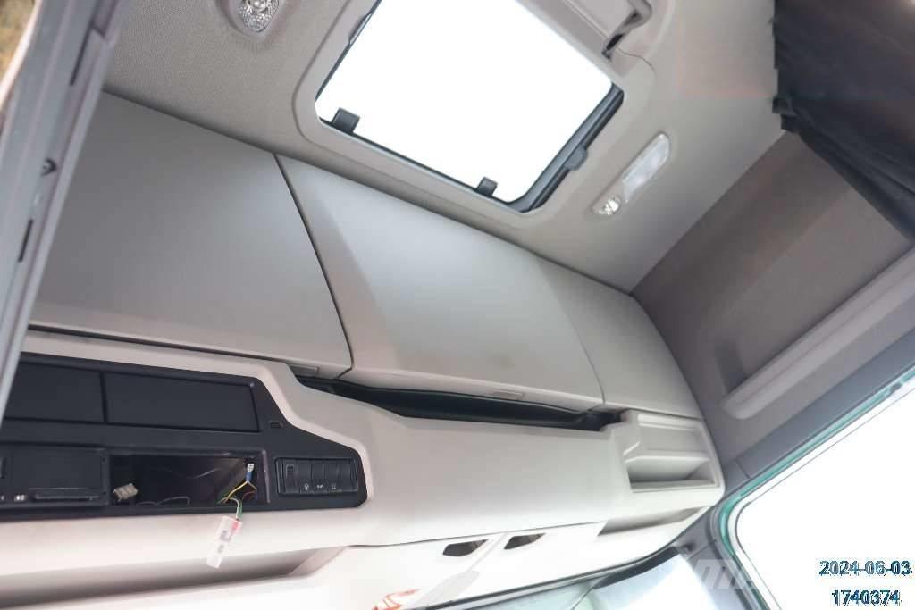 Scania R Ohjaamot ja sisustat