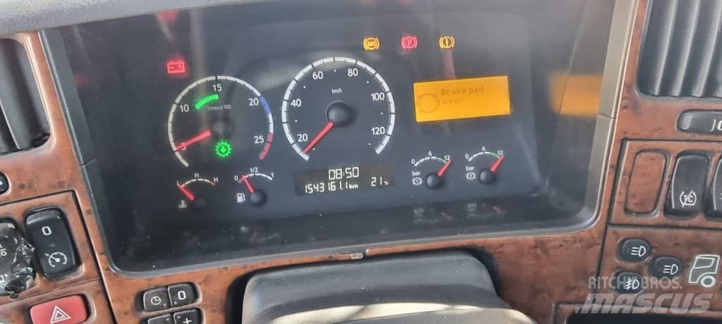 Scania R 700 Vetopöytäautot