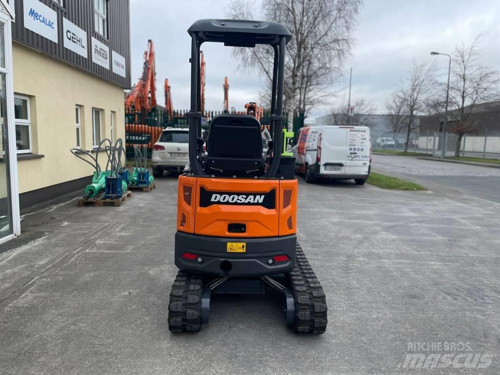 Develon DX 20 Z-7 Minikaivukoneet < 7t