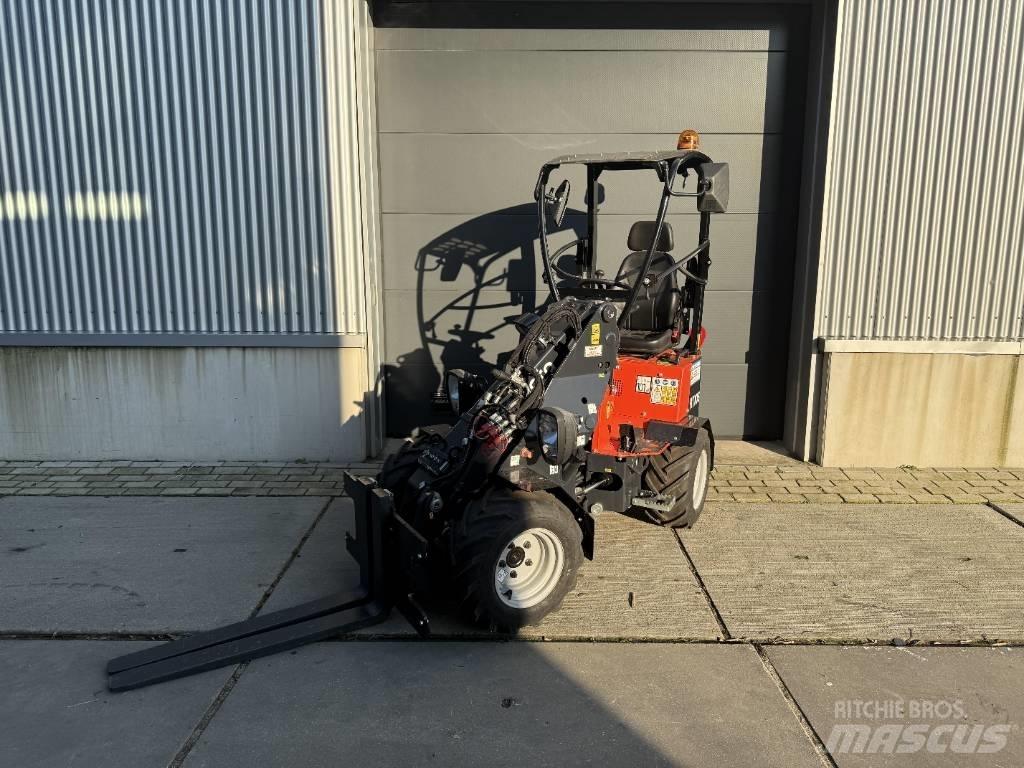 Kubota RT105T-2 Muut karjatalouskoneet ja lisävarusteet