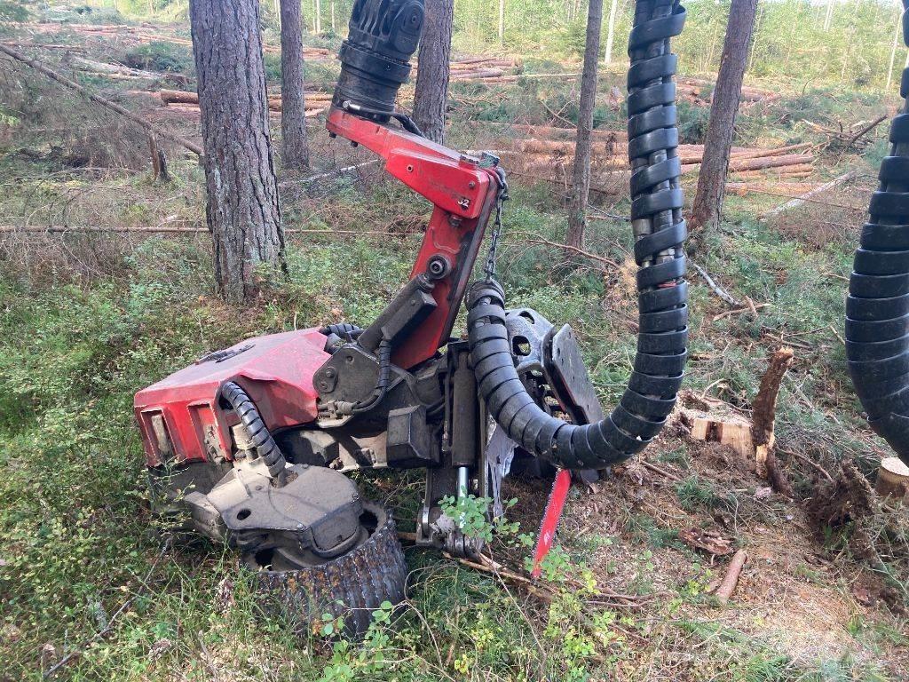 Komatsu 951 Harvesterit