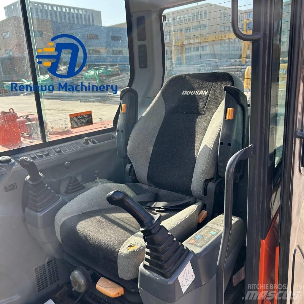 Doosan DX 60 Telakaivukoneet