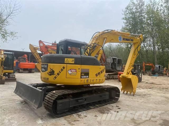 Komatsu PC128US Telakaivukoneet