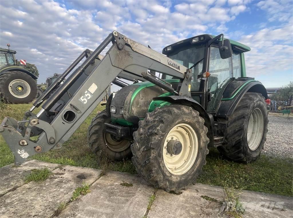 Valtra N 141 H Traktorit