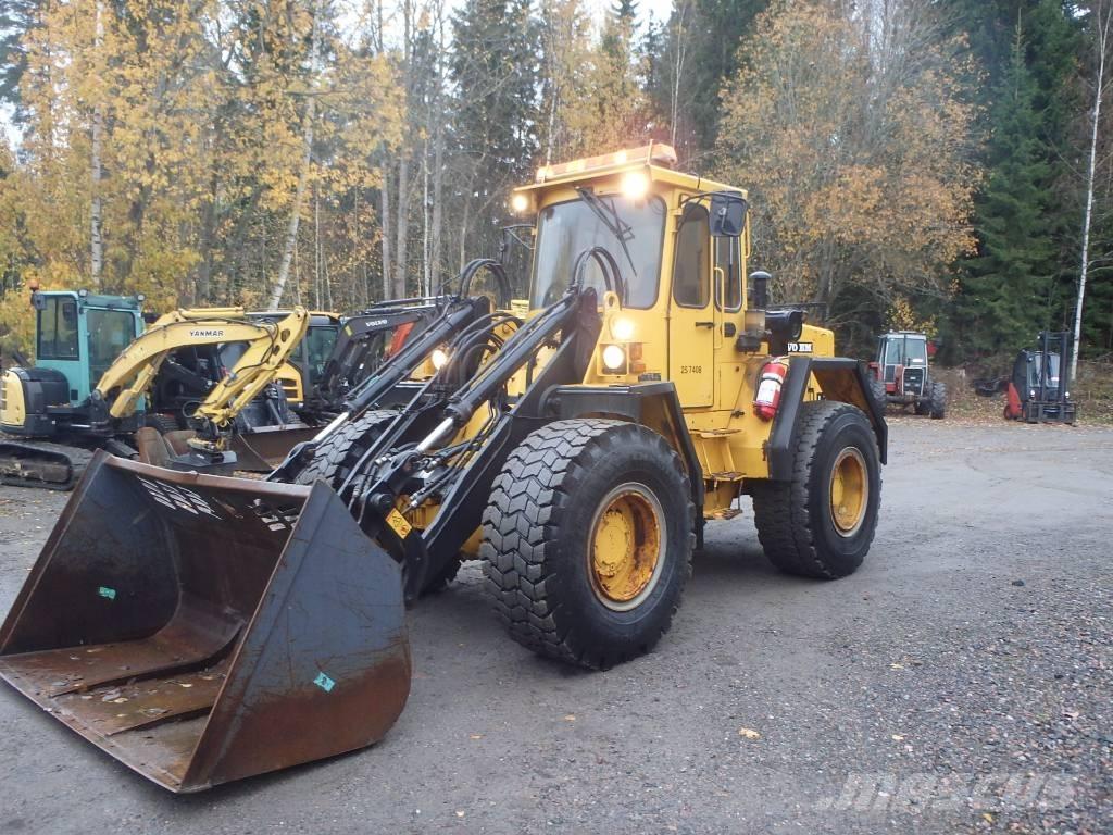 Volvo BM L 70 4x4 Pyöräkuormaajat