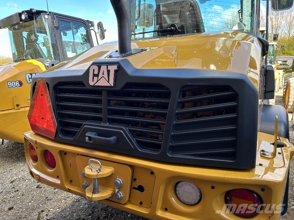 CAT 906 Pyöräkuormaajat
