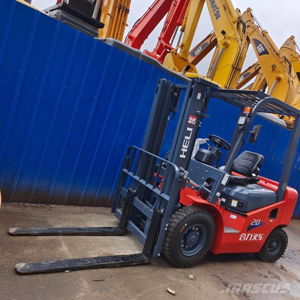 Heli FD 30 Dieseltrukit