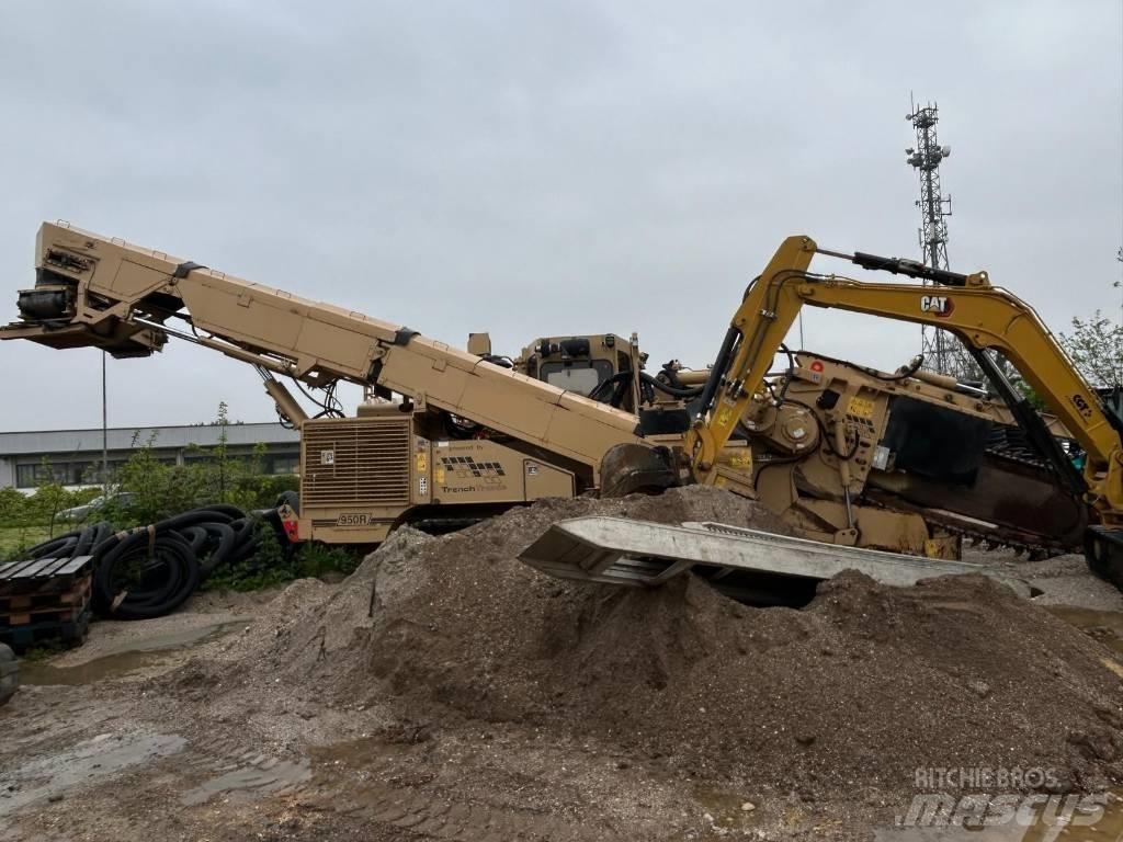 Tesmec 950 Ketjukaivurit