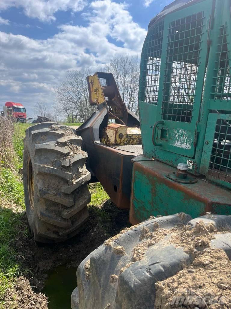 Timberjack 240A Juontokoneet