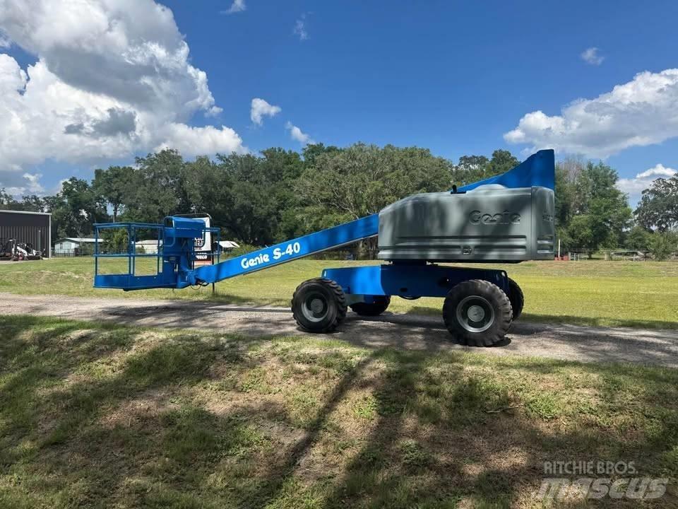 Genie S 40 Teleskooppipuominostimet