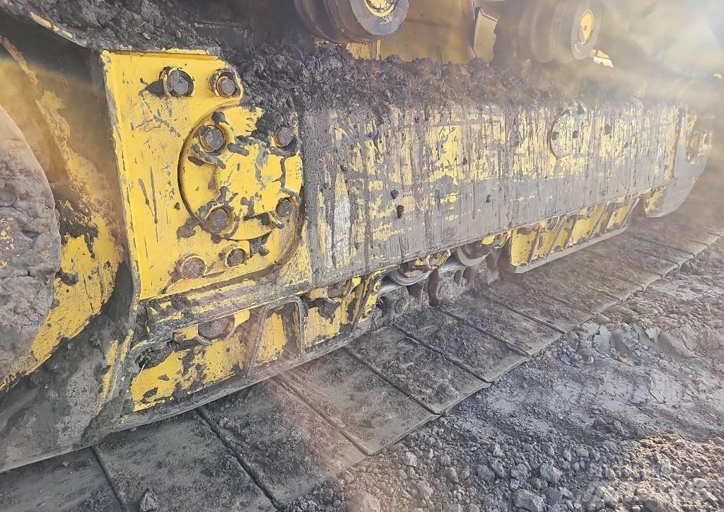 Komatsu D 71 PXI-24 Telaketjupuskutraktorit