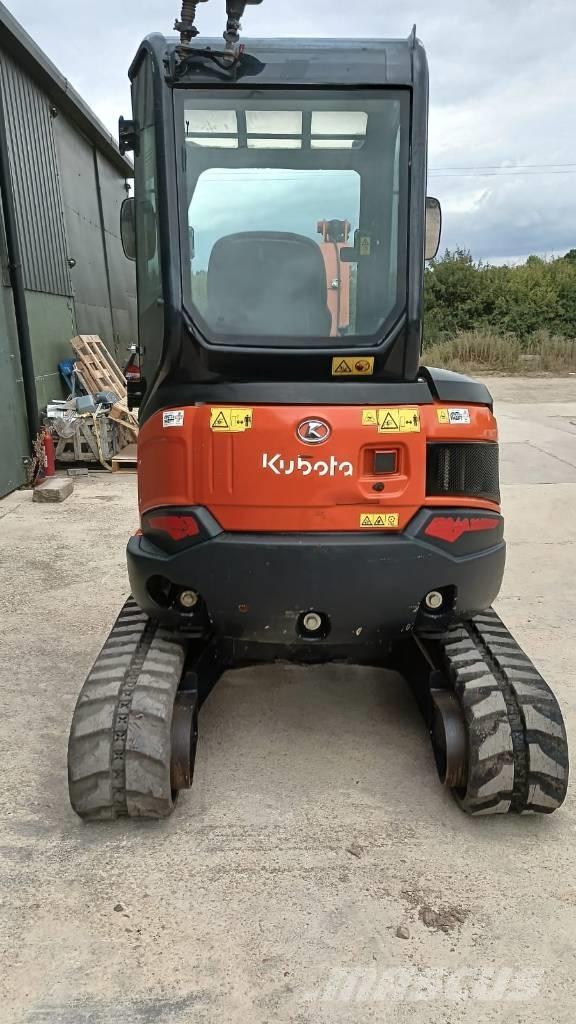 Kubota U 27-4 Minikaivukoneet < 7t
