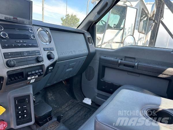Ford F 750 Jäteautot