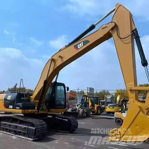 CAT 330 D Telakaivukoneet