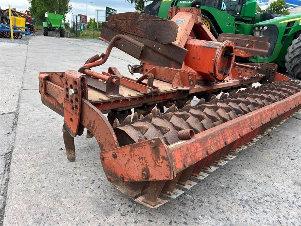 Kuhn HRB 302 D-A Jyrsimet