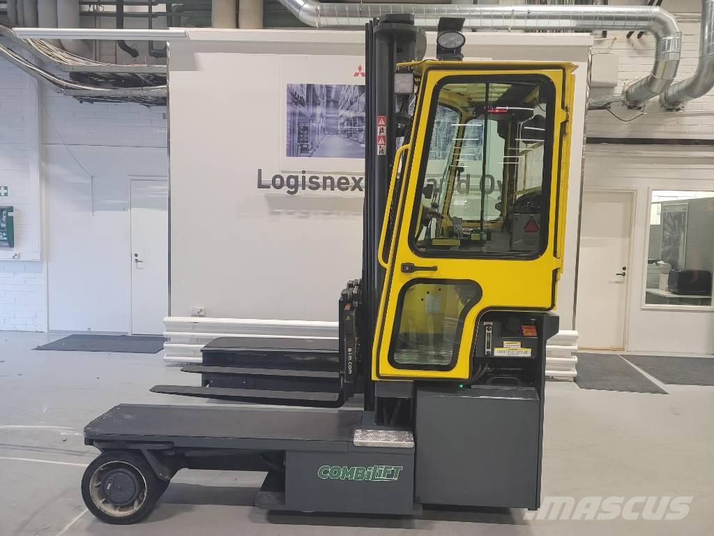 Combilift C 4500 ET Nelitietrukit