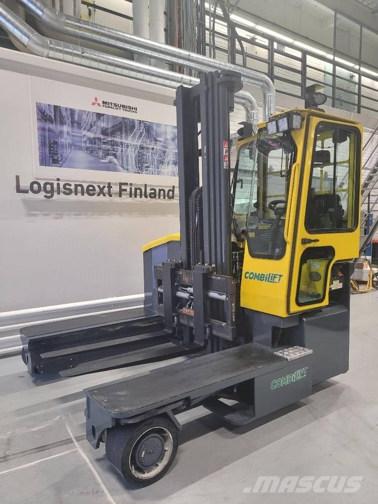 Combilift C 4500 ET Nelitietrukit