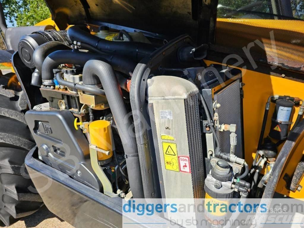 JCB 526-56 Agri Maatalouskurottajat