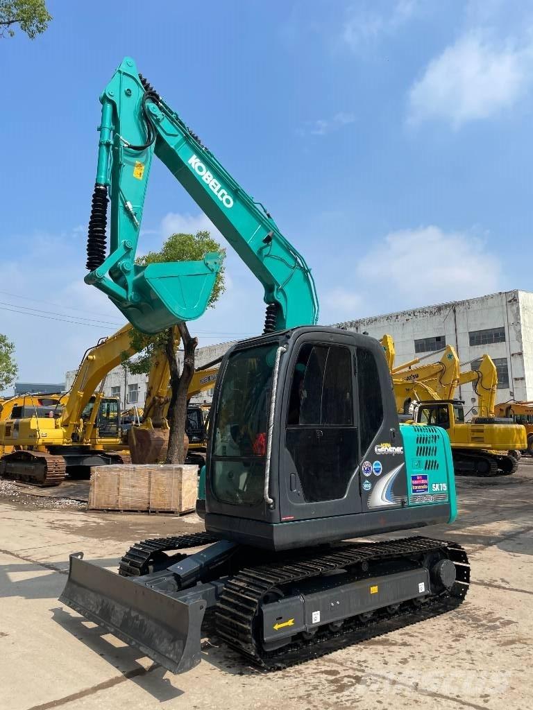Kobelco SK 75 Minikaivukoneet < 7t
