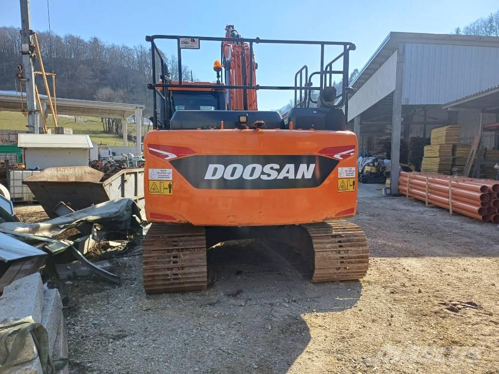 Doosan DX140LC-7 Telakaivukoneet