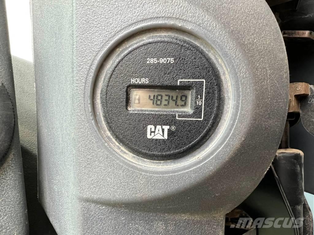 CAT CP74 Yksivalssijyrät